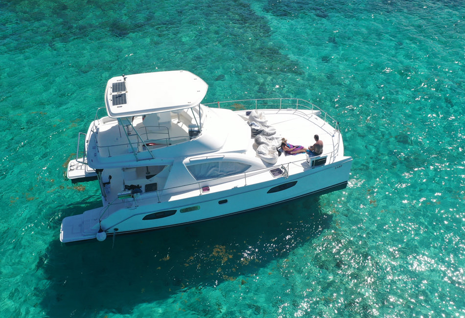 41 Ft Leopard Power Catamaran - Cayman – compare prices of most boats ...